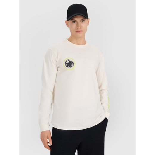 Męski longsleeve z nadrukiem 4F 4FWSS25TLONM392 - biały ze sklepu Sportstylestory.com w kategorii T-shirty męskie - zdjęcie 179732864