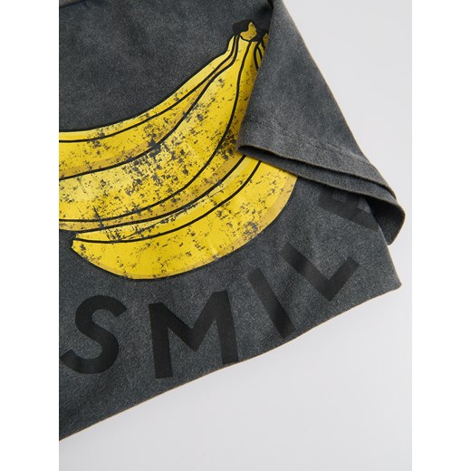 Bluzka damska Reserved w nadruki z okrągłym dekoltem 