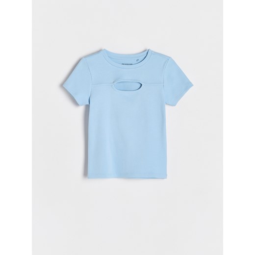 Reserved - Prążkowany t-shirt z wycięciem - jasnoniebieski ze sklepu Reserved w kategorii Bluzki dziewczęce - zdjęcie 179742990