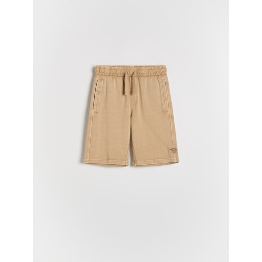 Reserved - Bawełniane szorty bermudy - beżowy Reserved 122 (6-7 lat) Reserved