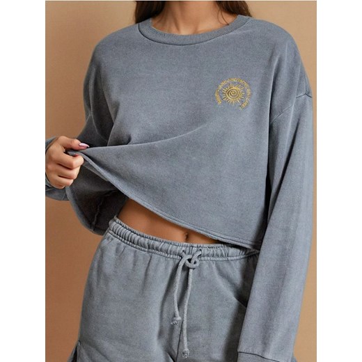 Sinsay - Bluza z haftem - szary ze sklepu Sinsay w kategorii Bluzy damskie - zdjęcie 179753193