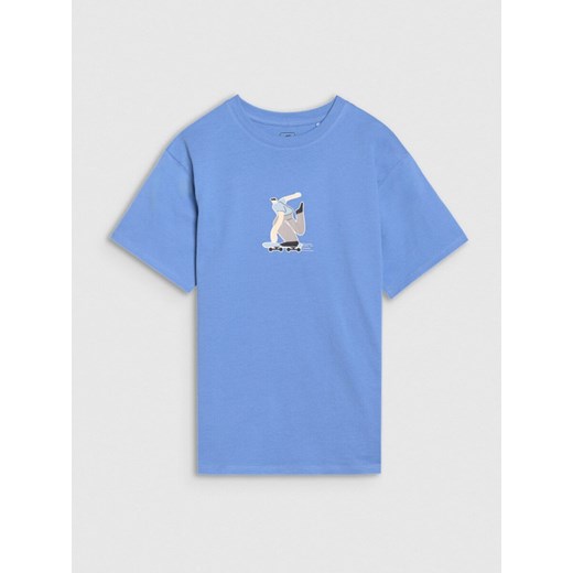 Chłopięcy t-shirt z nadrukiem 4F 4FJRSS25TTSHM2641 - niebieski ze sklepu Sportstylestory.com w kategorii T-shirty chłopięce - zdjęcie 179755181