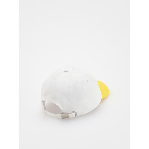 Czapka dziecięca Reserved z haftami 