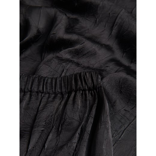 Spodnie damskie Reserved czarne w stylu retro