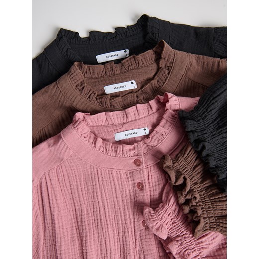 Sukienka Reserved brązowa mini z długim rękawem z okrągłym dekoltem 