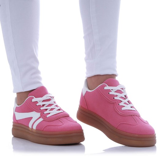 Fuksjowe sznurowane buty sportowe /G8-2 17441 W393/ ze sklepu Pantofelek24.pl w kategorii Trampki damskie - zdjęcie 179766202
