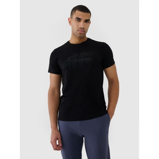 Męski t-shirt z nadrukiem 4F 4FWSS25TTSHM2004 - czarny XXL okazja Sportstylestory.com