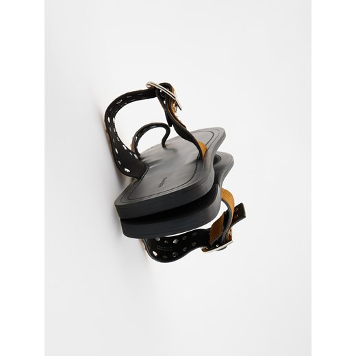 Reserved - Zamszowe sandały z okuciami - brązowy Reserved 38 Reserved