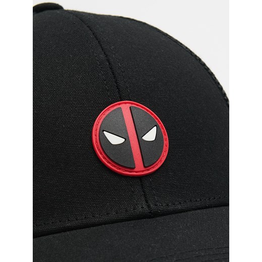 Cropp - Czarna czapka z daszkiem Deadpool - czarny Cropp Uniwersalny Cropp