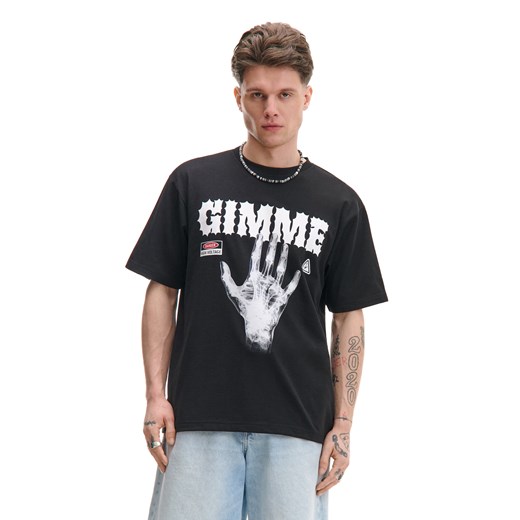 Cropp - Czarna koszulka z kontrastowym nadrukiem - czarny ze sklepu Cropp w kategorii T-shirty męskie - zdjęcie 179770412