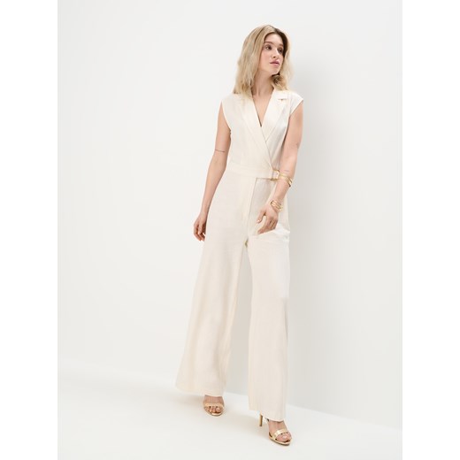 Mohito - Beżowy kombinezon z wiskozy i lnu - kremowy Mohito 32 Mohito