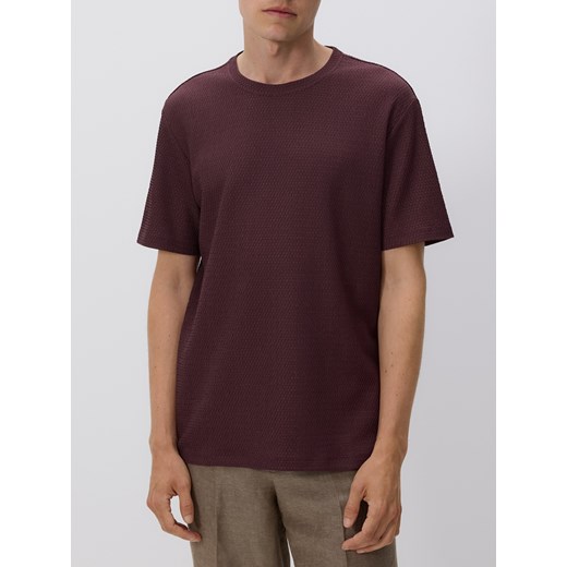 Reserved - Strukturalny t-shirt regular - mahoniowy ze sklepu Reserved w kategorii T-shirty męskie - zdjęcie 179797803