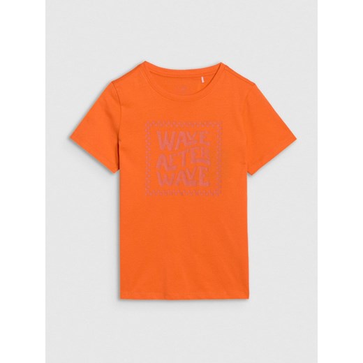 Chłopięcy t-shirt z nadrukiem 4F 4FJRSS25TTSHM2869 - pomarańczowy ze sklepu Sportstylestory.com w kategorii T-shirty chłopięce - zdjęcie 179802372