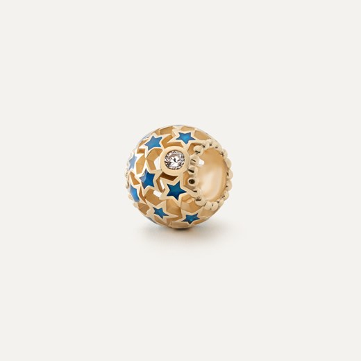 Ażurowa kulka typu beads z niebieskimi gwiazdkami, srebro 925 w złotym pokryciu ze sklepu GIORRE w kategorii Zawieszki - zdjęcie 179803262