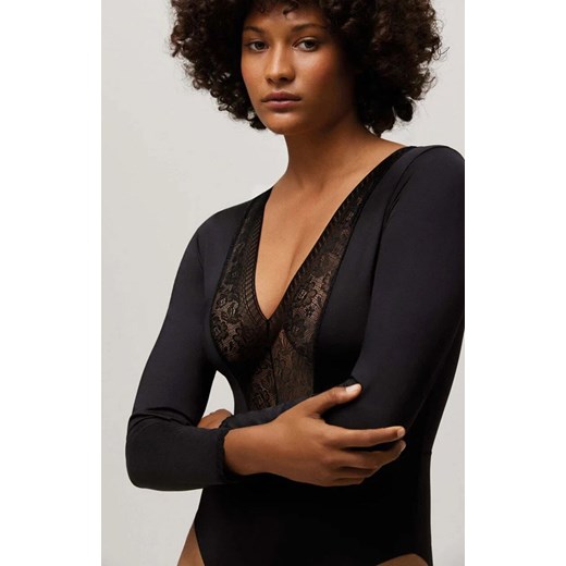 Body damskie z długim rękawem czarne 10093, Kolor czarny, Rozmiar L, YSABEL MORA ze sklepu Intymna w kategorii Body damskie - zdjęcie 179825311