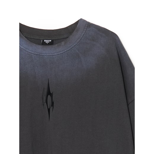 Cropp - Szara koszulka z nadrukiem i efektem sprayu - szary Cropp M Cropp