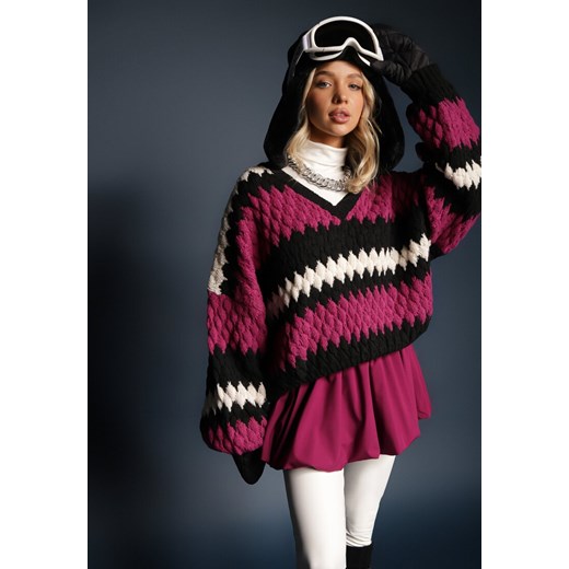 Fuksjowy Oversize Sweter z Trójkątnym Dekoltem z Ozdobnej Dzianiny Klinerda ze sklepu renee.pl w kategorii Swetry damskie - zdjęcie 179875814