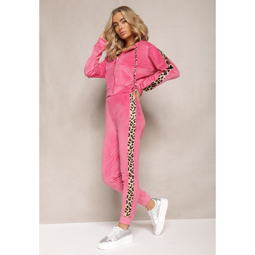 Fuksjowy Welurowy Komplet Dresowy Ozdobiony Lampasami w Cętki Anilwo ze sklepu renee.pl w kategorii Dresy damskie - zdjęcie 179883104