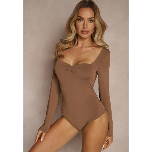 Brązowe Body Longsleeve z Wiskozą z Ozdobnym Marszczeniem Ninaviria ze sklepu renee.pl w kategorii Bluzki damskie - zdjęcie 179946312