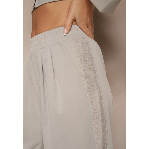 Jasnoszare Spodnie o Szerokim Kroju z Bawełną High Waist Ozdobione Naszywką Renee M okazja renee.pl