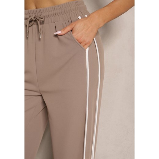 Brązowe Szerokie Spodnie Dresowe High Waist Zdobione Lampasami Sopaline Renee XL promocja renee.pl