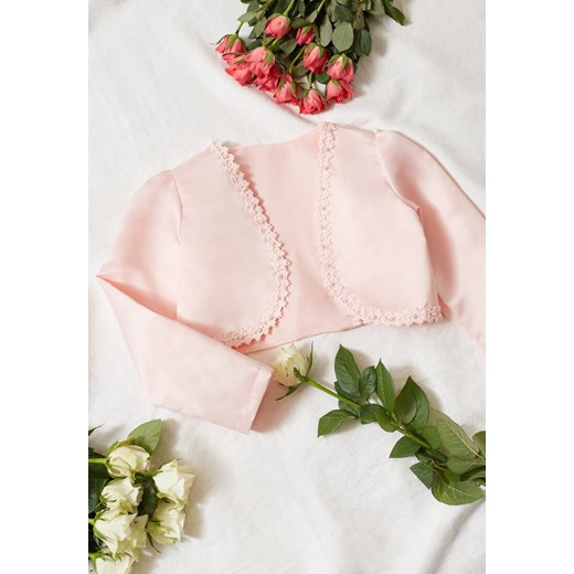 Różowa Elegancka Narzutka z Lamówkami w Koronkowe Kwiatki Hyatria ze sklepu born2be.pl w kategorii Bolerka dziewczęce - zdjęcie 179997923
