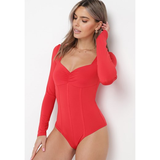 Czerwone Body z Przeszyciami Gorsetowymi Cristia ze sklepu born2be.pl w kategorii Body damskie - zdjęcie 180015864