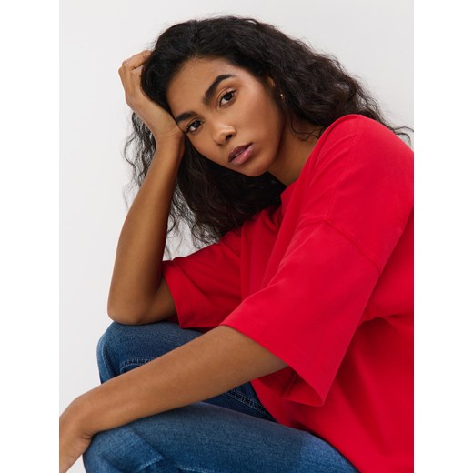 Mohito - Bawełniany czerwony t-shirt - czerwony ze sklepu Mohito w kategorii Bluzki damskie - zdjęcie 180166671