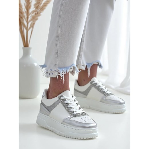 Royalfashion Sneakersy damskie z brokatem Qisofi ze sklepu royalfashion.pl w kategorii Buty sportowe damskie - zdjęcie 180186143