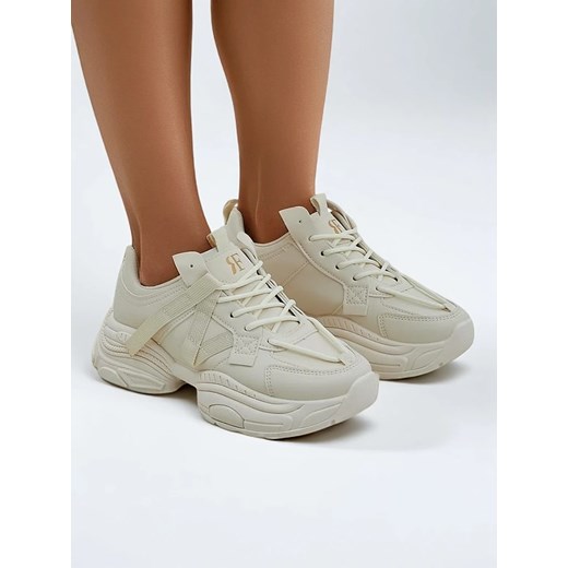 Royalfashion Sportowe sneakersy damskie na grubszej podeszwie Quensi ze sklepu royalfashion.pl w kategorii Buty sportowe damskie - zdjęcie 180187441