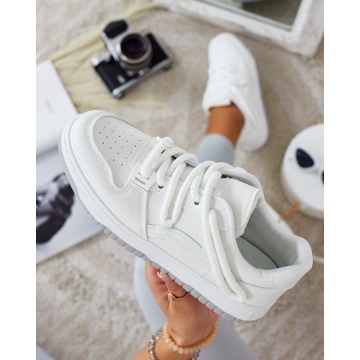 Royalfashion Sportowe sneakersy damskie Tif ze sklepu royalfashion.pl w kategorii Buty sportowe damskie - zdjęcie 180188010