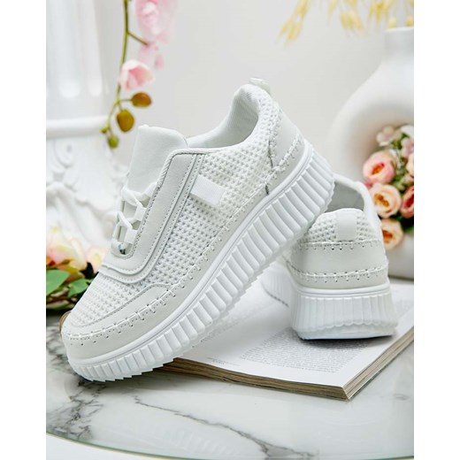 Royalfashion Sportowe sneakersy damskie Pisinni ze sklepu royalfashion.pl w kategorii Buty sportowe damskie - zdjęcie 180193471