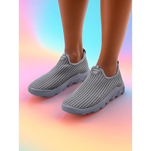 Royalfashion Wsuwane damskie materiałowe buty sportowe Erra ze sklepu royalfashion.pl w kategorii Buty sportowe damskie - zdjęcie 180195332