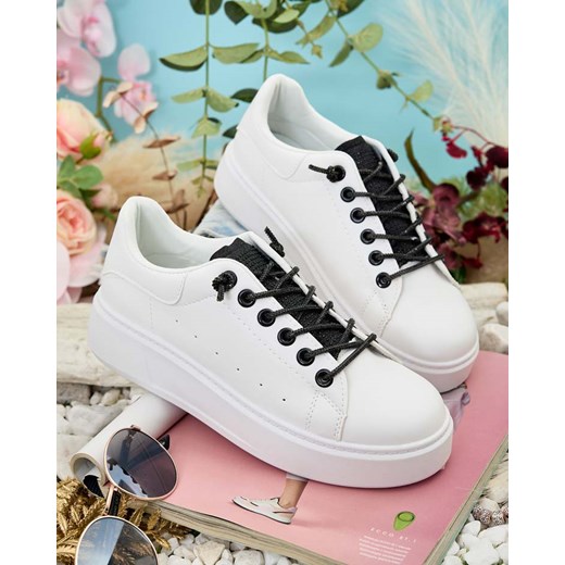 Royalfashion Sportowe sneakersy damskie  Simi ze sklepu royalfashion.pl w kategorii Trampki damskie - zdjęcie 180197081