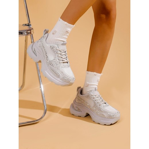 Royalfashion Sportowe sneakersy damskie z cyrkoniami Bloss ze sklepu royalfashion.pl w kategorii Buty sportowe damskie - zdjęcie 180198454