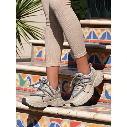 Royalfashion Sneakersy damskie Ottoles ze sklepu royalfashion.pl w kategorii Buty sportowe damskie - zdjęcie 180201022
