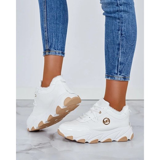 Royalfashion Sneakersy damskie z ociepleniem Caroz ze sklepu royalfashion.pl w kategorii Buty sportowe damskie - zdjęcie 180202212