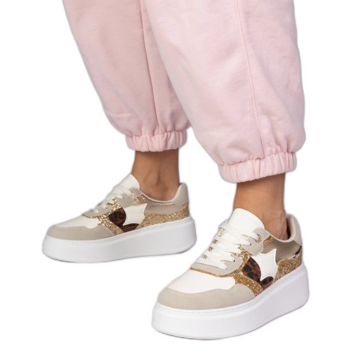 Panterkowe sneakersy z brokatem wielokolorowe ze sklepu ButyModne.pl w kategorii Buty sportowe damskie - zdjęcie 180222371
