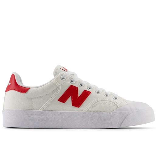Buty New Balance BB100CRD - białe ze sklepu streetstyle24.pl w kategorii Buty sportowe męskie - zdjęcie 180224541