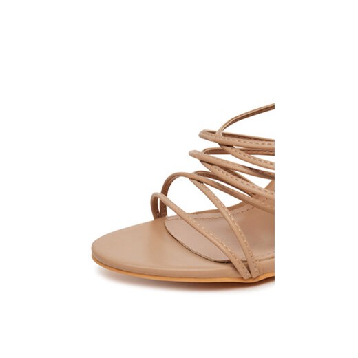DeeZee Sandały FA05-3492-S1 Beżowy 35 MODIVO