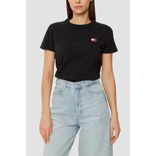 TOMMY JEANS Czarny damski t-shirt z małym logo, Rozmiar XS ze sklepu outfit.pl w kategorii Bluzki damskie - zdjęcie 180231183