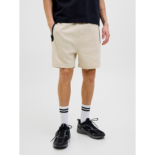 Jack &amp; Jones Szorty dresowe w kolorze beżowym ze sklepu Limango Polska w kategorii Spodenki męskie - zdjęcie 180239992