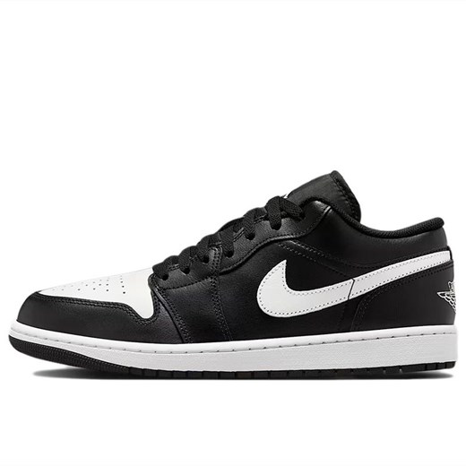 Buty Nike Air Jordan 1 Low 553558-043 - czarno-białe ze sklepu streetstyle24.pl w kategorii Buty sportowe męskie - zdjęcie 180244361