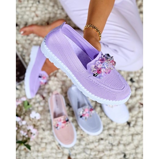 Royalfashion Fioletowe damskie zdobione półbuty slip on Enweta ze sklepu royalfashion.pl w kategorii Buty sportowe damskie - zdjęcie 180249503