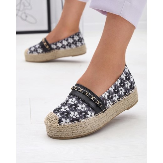 Royalfashion Czarne espadryle w kwiaty Azzaxi ze sklepu royalfashion.pl w kategorii Espadryle damskie - zdjęcie 180253662
