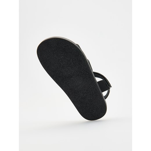 Reserved - Sandały z imitacji zamszu - czarny Reserved 32 Reserved