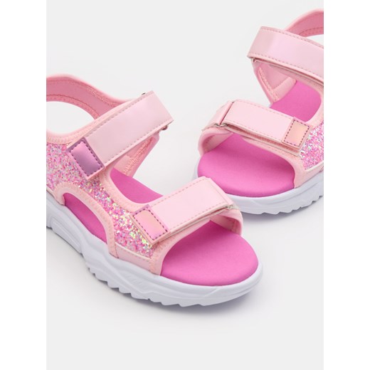 Sandały dziecięce różowe Sinsay 