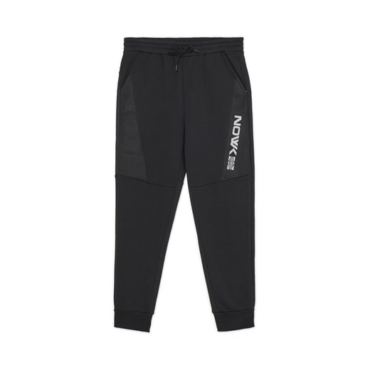Cropp - Dresowe joggery z siateczkowymi wstawkami - czarny ze sklepu Cropp w kategorii Spodnie męskie - zdjęcie 180284842