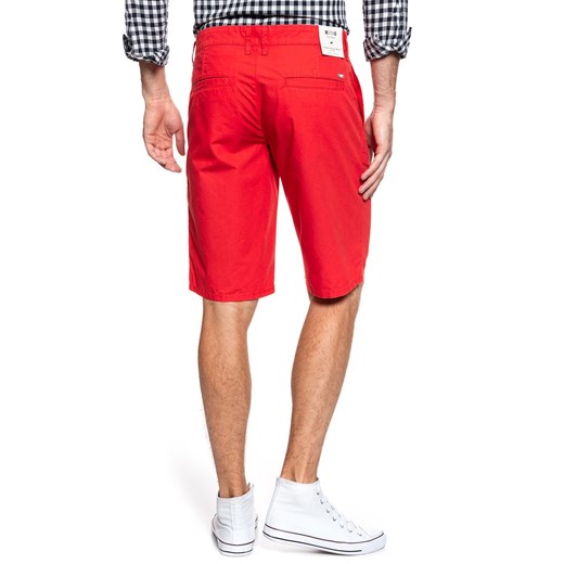 SPODENKI MUSTANG Classic Chino Short Flame Scarlet 1009613 7130 Mustang W32 YouNeedit.pl