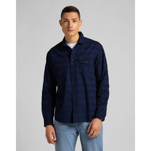 MĘSKA KOSZULA MATERIAŁOWA LEE WORKER SHIRT INDIGO L68HKPDK 112117138 ze sklepu YouNeedit.pl w kategorii Koszule męskie - zdjęcie 180292321